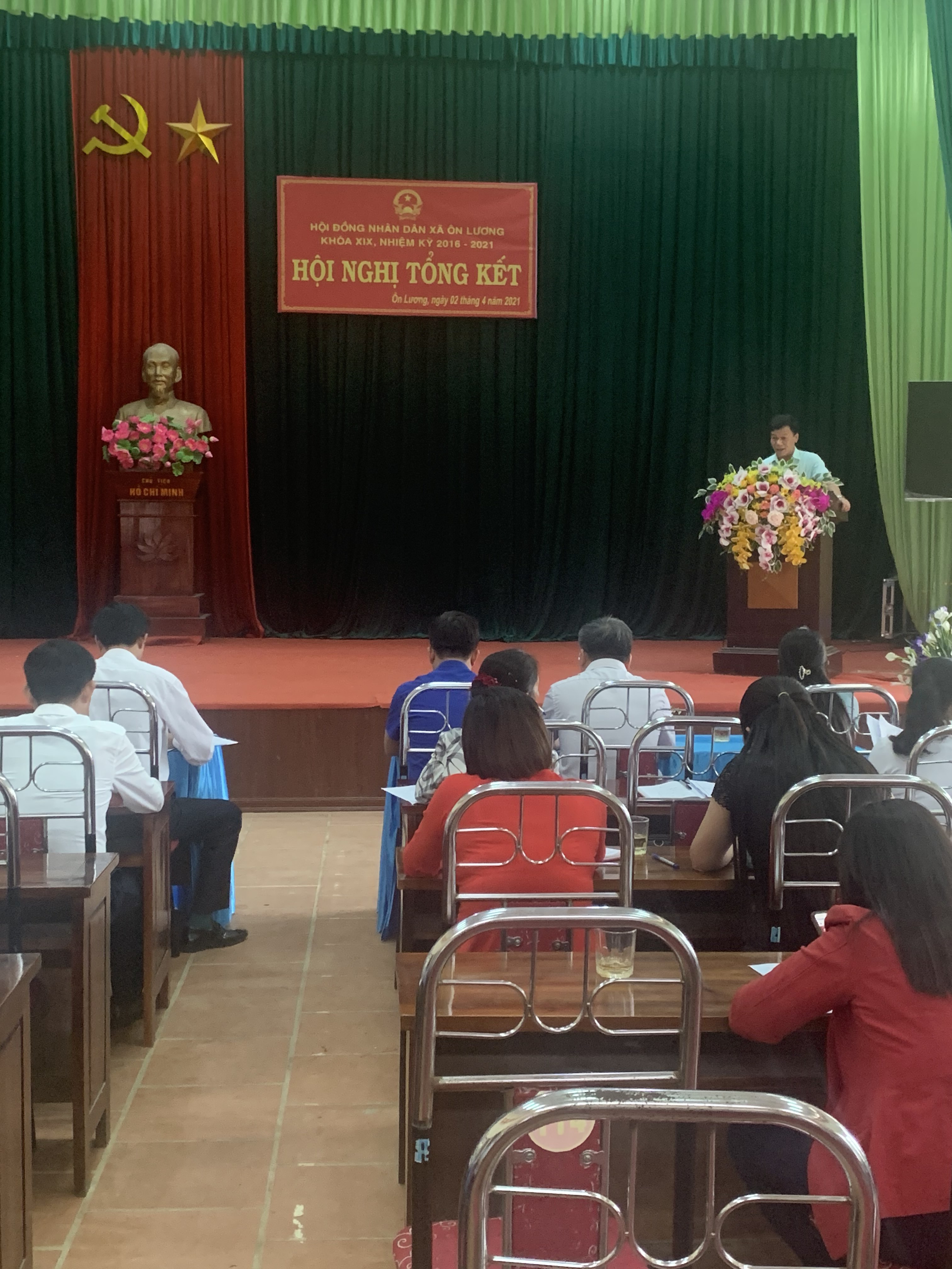 Đồng chí Mã Minh Hải, Phó Chủ tịch HĐND huyện phát biểu chỉ đạo tại hội nghị .